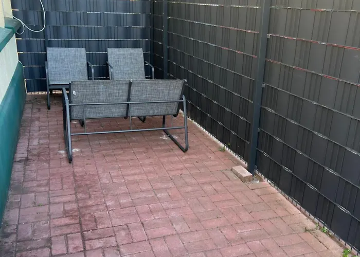 Schoene 2 In Апартаменты Любек